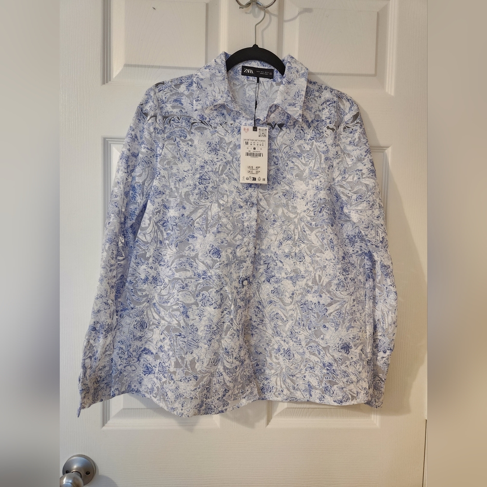 Zara New never worn blue and white lace long-sleeved button up blouse